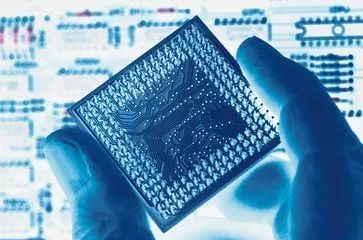 俄羅斯無高端芯片，如何鍛造一流武器？——解析其軍工體系的“另類”創新路徑